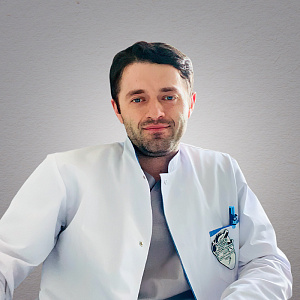 Апшев Азнаур Мухамедович 